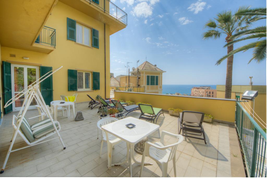 Hotel Deutsche Familien Finale Ligure Exterior photo